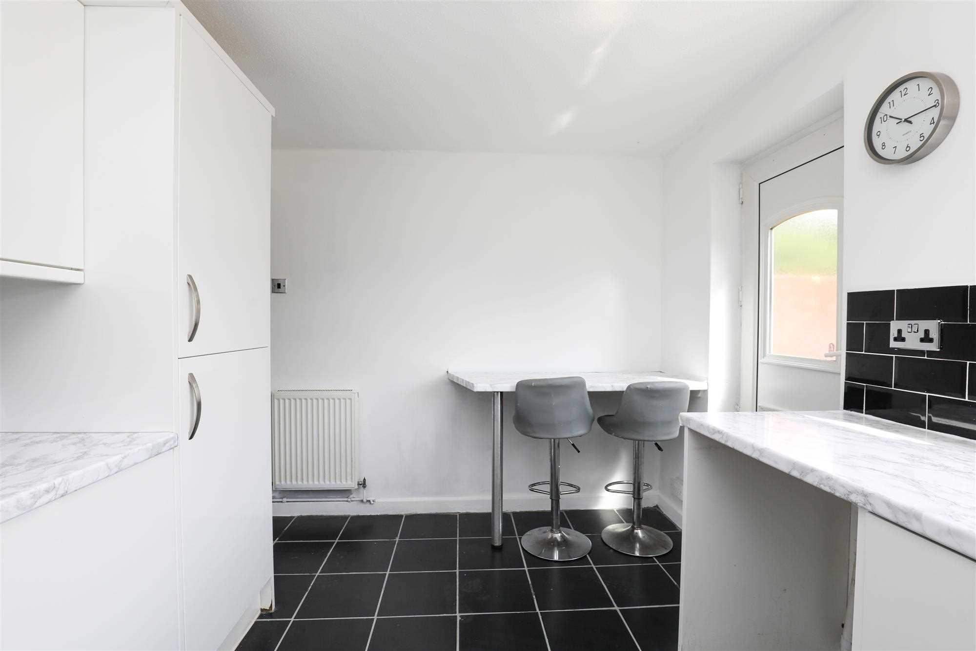 60 Trispen Close, Halewood — photo 5 of 12