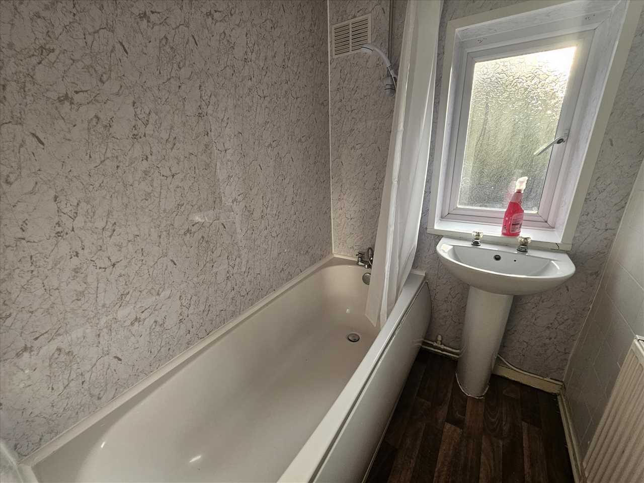 14 Eden Vale, Bootle — photo 8 of 10