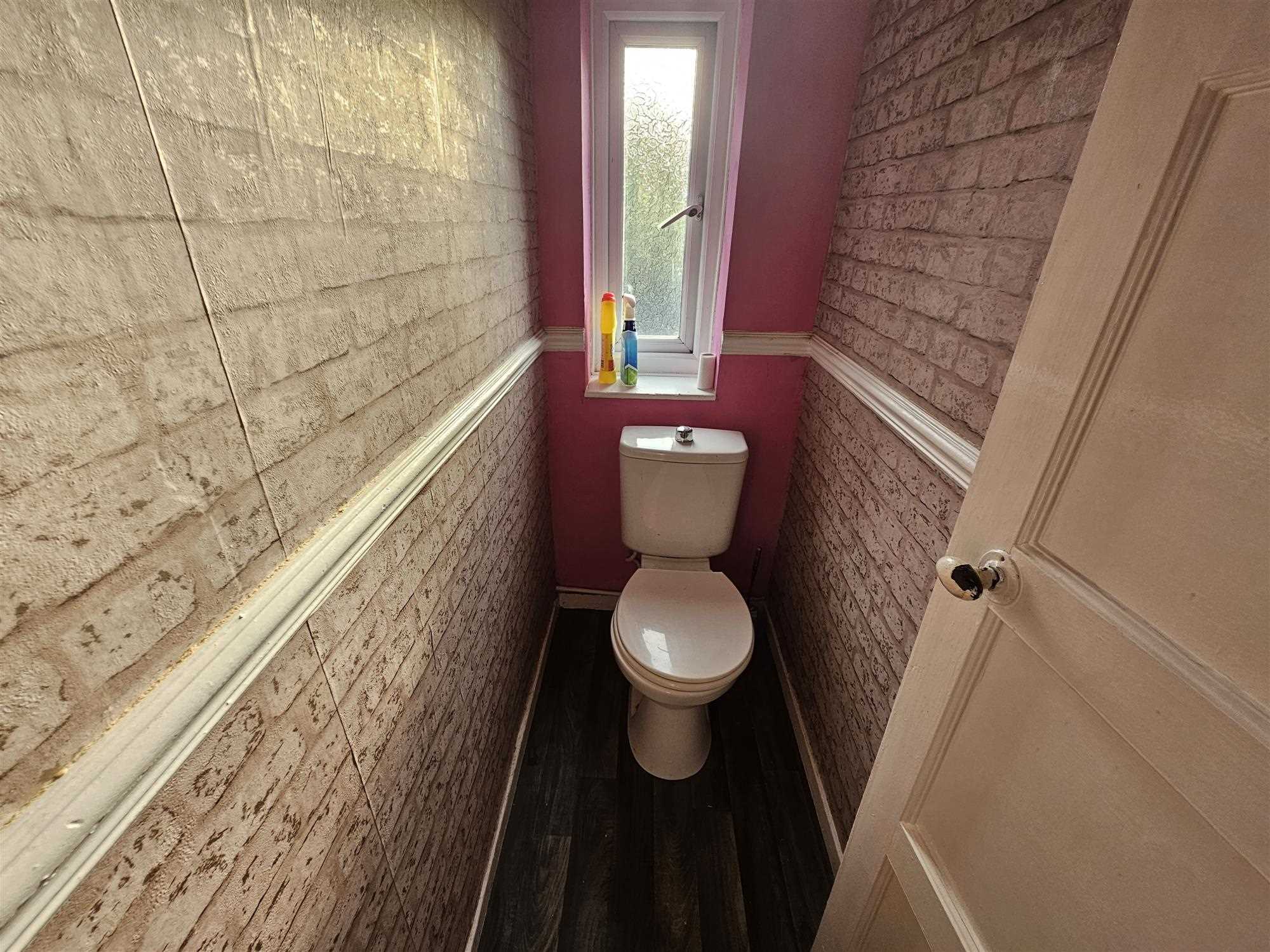 14 Eden Vale, Bootle — photo 9 of 10