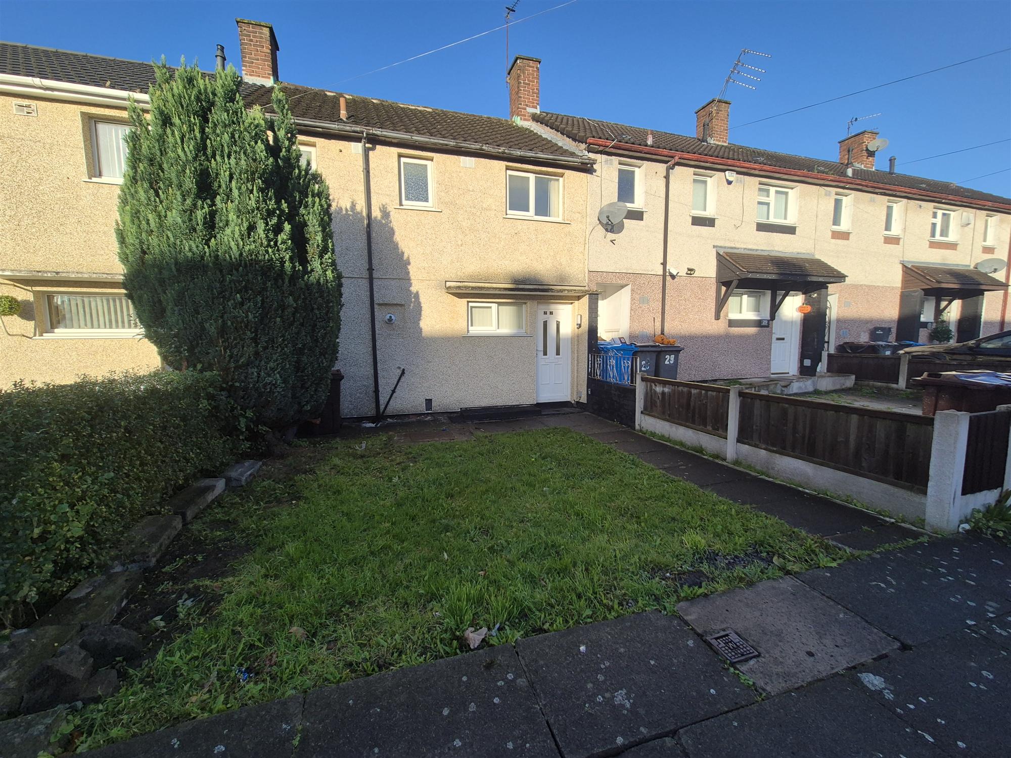 27 Pershore Road, Kirby — photo 1 of 12