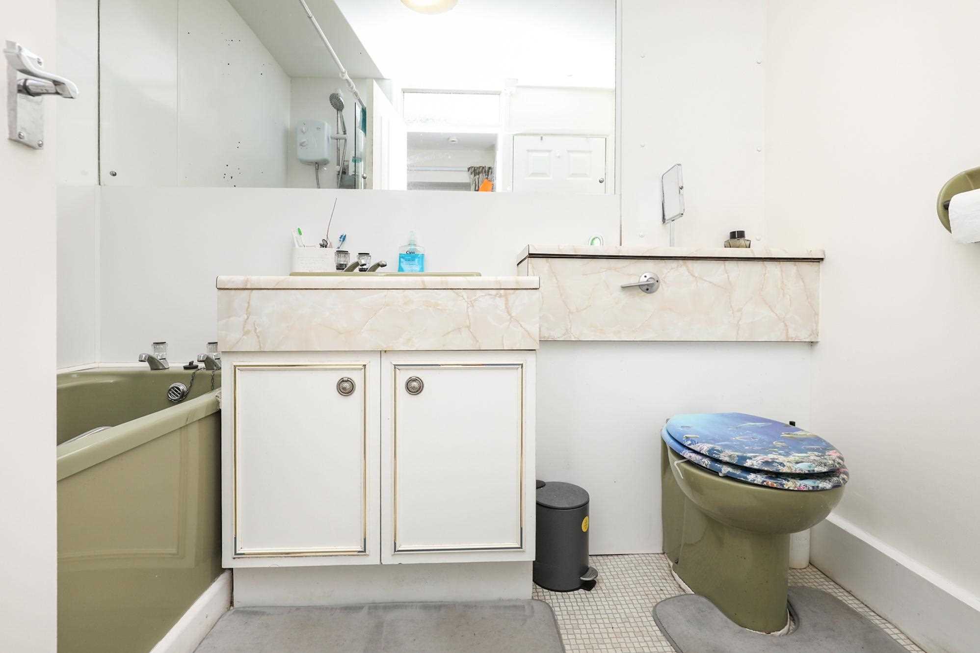 26 Abberley Close — photo 8 of 11