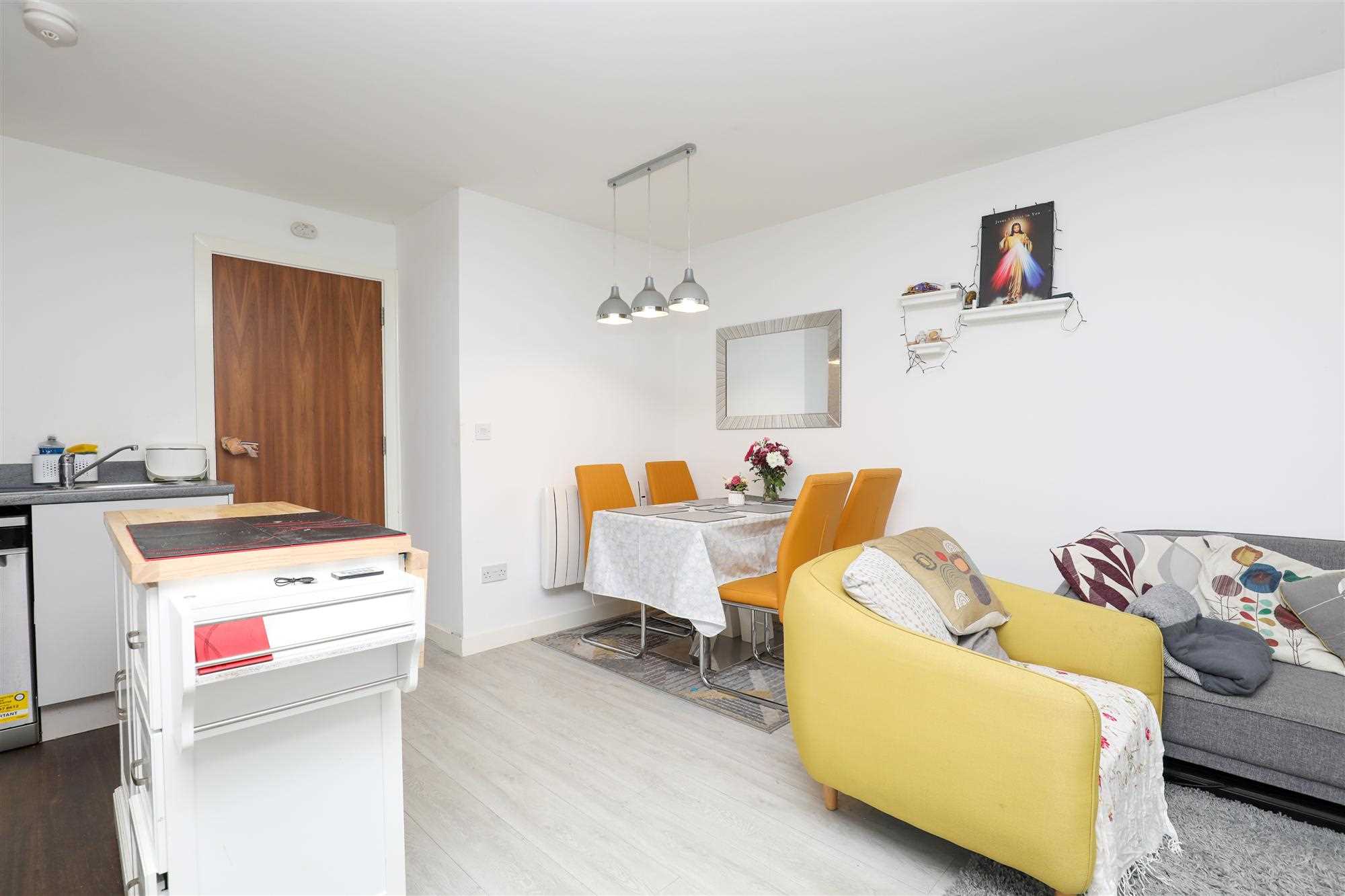 39 Bridgewater Road, Altrincham — photo 6 of 15
