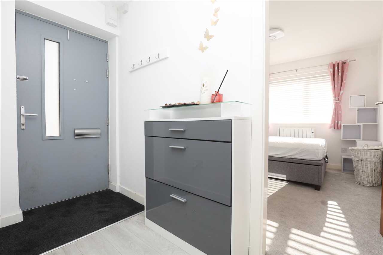 39 Bridgewater Road, Altrincham — photo 7 of 15