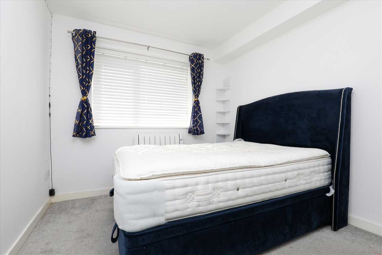 39 Bridgewater Road, Altrincham — photo 10 of 15